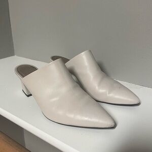 AGL pointed toe mules